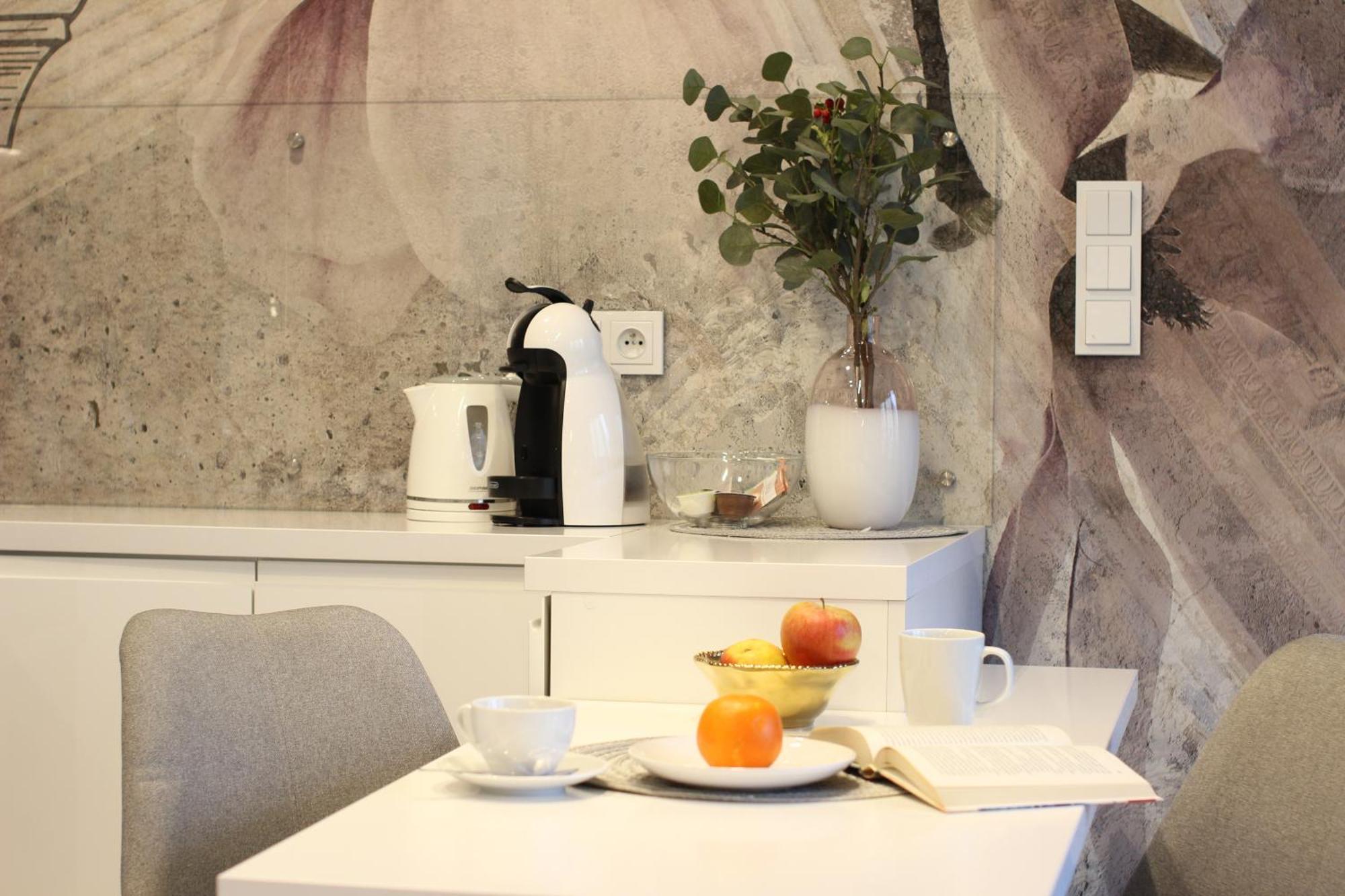 Viva Lila Apartment, Free Parking, Close To Vistula River - By Homelike Krakau Exterior foto